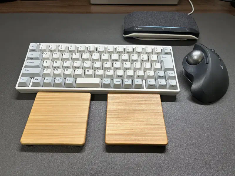 desk-setup